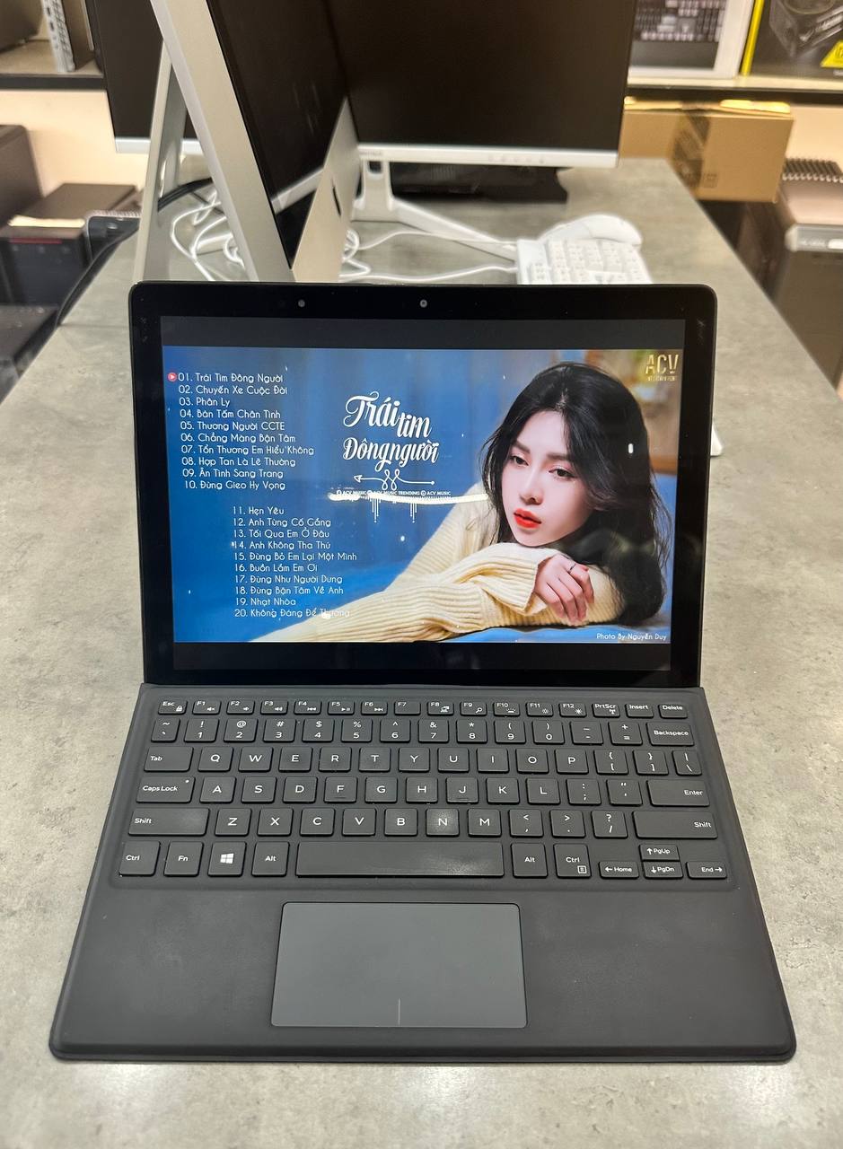 Dell Latitude 5290 2-in-1 / i5-8350U / 16GB / SSD 256GB / 14inch FHD/ Touch Screen