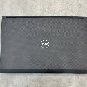 Dell Precision 7730 / Core i7-8850H / 32GB / SSD 512GB / P5200 / 17.3inch FHD